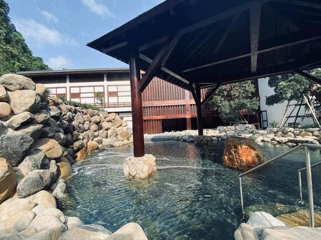 Tắm Yoko Onsen Quang Hanh Quảng Ninh