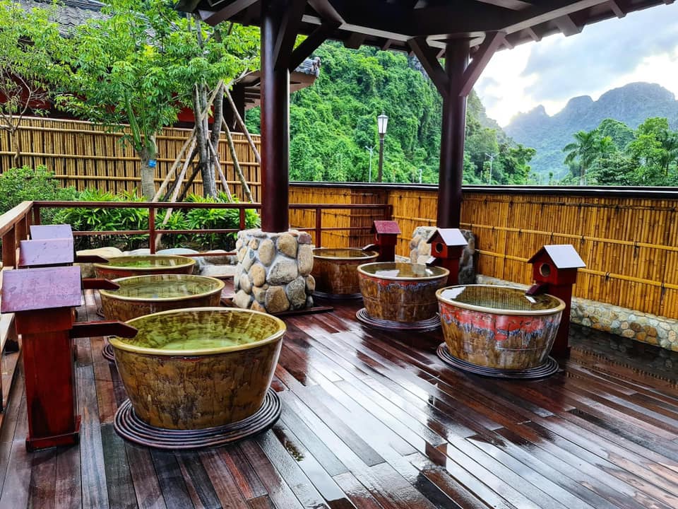 Giá vé Onsen Quang Hanh Quảng Ninh