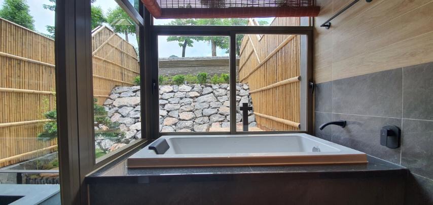 Đặt phòng nghỉ Onsen Quang Hanh Quảng Ninh