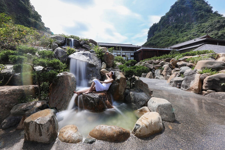 Giá vé Onsen Quang Hanh Quảng Ninh